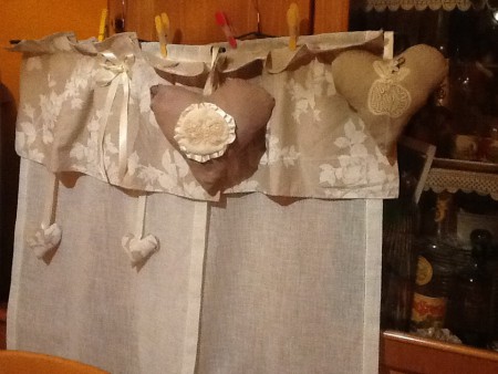 Tende e cuori shabby